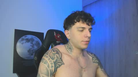 jacobb116 online show from November 5, 1:05 am