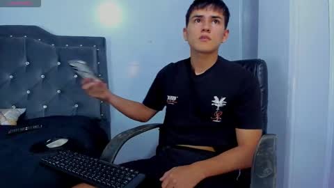 Jacob Lee online show from November 13, 9:58 pm