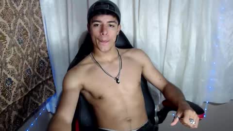 Jacobbakerr online show from November 10, 4:55 am