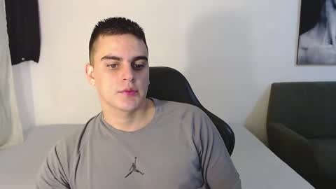 Snapshot of jacobjobs1 chatting on February 22, 3:45 am jacobjobs1 online show from February 22, 3:45 am