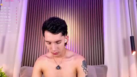 Snapshot of jacobo__parker21 chatting on June 28, 4:07 am jacobo parker online show from June 28, 4:07 am