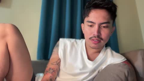 Snapshot of jacobthebezt chatting on February 25, 10:36 am Jacob online show from February 25, 10:36 am