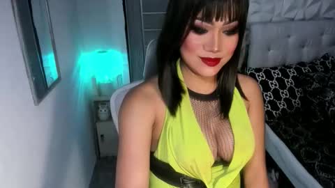 Snapshot of jacque_cole chatting on April 16, 11:07 pm Jacque online show from April 16, 11:07 pm
