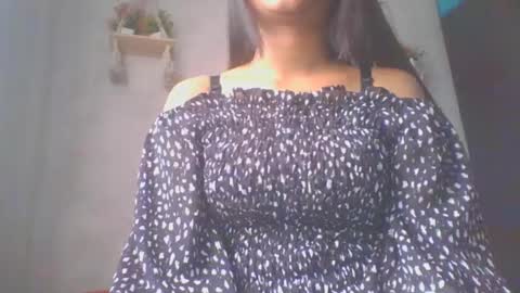 Snapshot of jacqueline_fernandez chatting on February 24, 6:49 am jacqueline_fernandez online show from February 24, 6:49 am