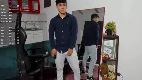 Snapshot of jacques_cardiet chatting on October 17, 11:13 am jacobo online show from October 17, 11:13 am