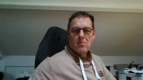 Snapshot of jacsfinestfantasy chatting on October 23, 12:26 pm FineAndSimple online show from October 23, 12:26 pm