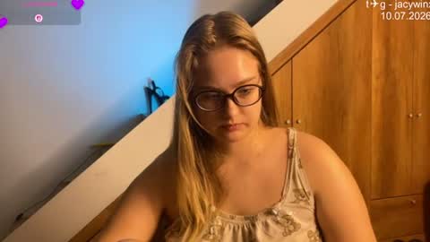 jacywinslat online show from July 10, 7:38 pm