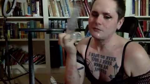 Snapshot of jadaethmaynezxo chatting on November 20, 8:03 am Jadaeth Maynez online show from November 20, 8:03 am