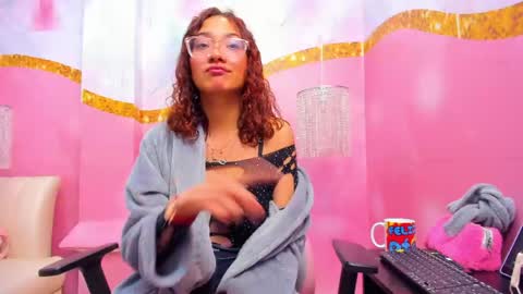 Jadde Greyy  online show from April 15, 12:01 pm