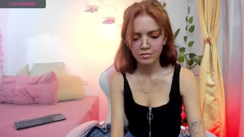 jade77__ online show from September 12, 1:22 pm