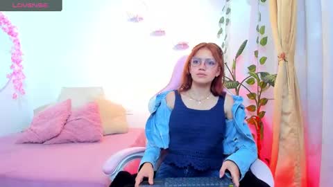 jade77__ online show from September 19, 1:12 pm