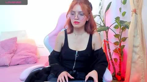 jade77__ online show from September 22, 2:19 pm