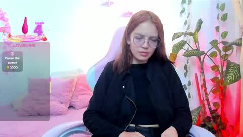 jade77__ online show from October 3, 2:03 pm