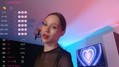 Jade online show from April 12, 5:07 pm