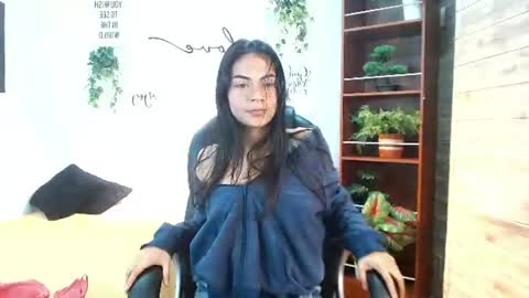jade_aitana online show from June 29, 9:15 pm