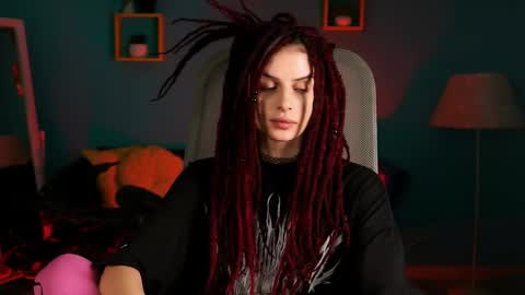 Snapshot of jade_castle chatting on May 28, 5:21 pm jade_castle online show from May 28, 5:21 pm