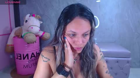 Jade  online show from January 7, 4:26 am