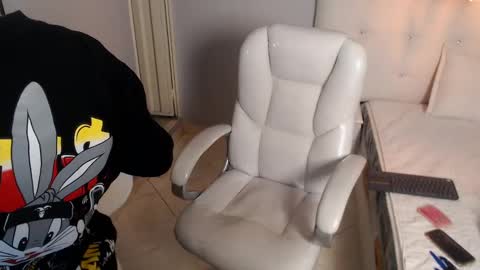 Snapshot of jade_scarllet chatting on January 15, 8:26 pm karlla scarlet online show from January 15, 8:26 pm