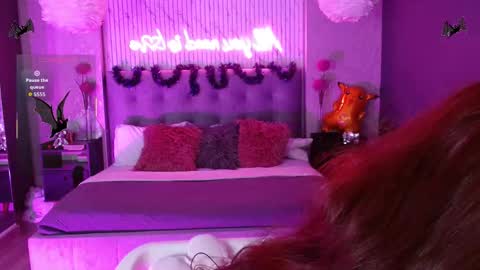 JADE online show from October 16, 9:16 pm