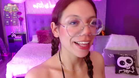 JADE online show from November 21, 9:13 pm