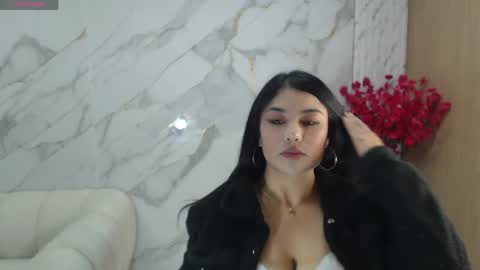 Jade online show from June 9, 12:39 pm