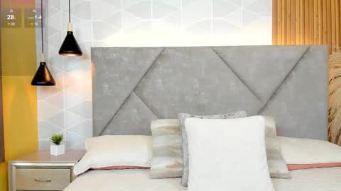 Alanis Cooper online show from November 2, 1:30 am