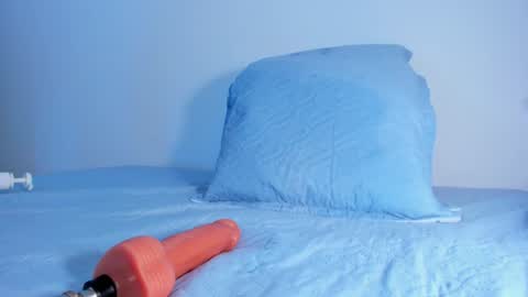 jadee__ online show from January 5, 4:58 am