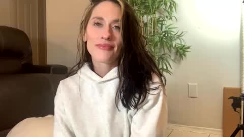 sexyeyes neverlie  online show from April 12, 11:26 am