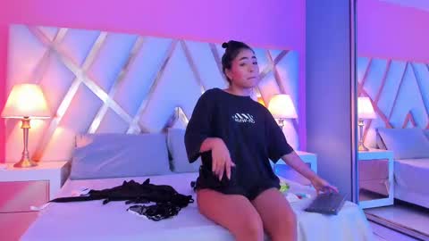 Jade online show from October 7, 9:12 pm