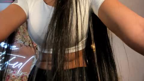 JADE EVANS online show from December 21, 12:23 pm