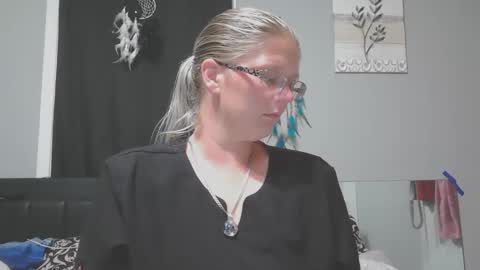 JadeLuv online show from September 17, 12:34 am