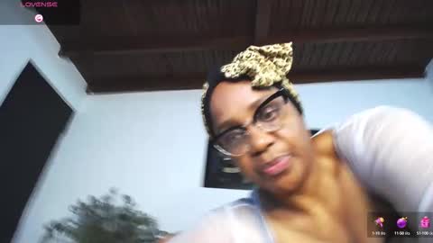 Snapshot of jadestone69 chatting on September 20, 12:39 pm jadeStone69 online show from September 20, 12:39 pm