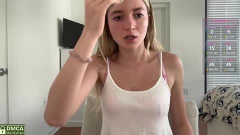 jadewilkinson online show from November 14, 6:50 pm