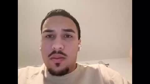 jadriel23 online show from October 8, 5:38 am