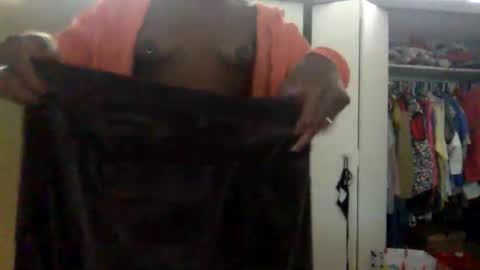 Snapshot of jaedarling chatting on May 4, 7:21 pm jaed online show from May 4, 7:21 pm