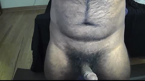 Snapshot of jag60053 chatting on January 5, 4:38 pm jag60053 online show from January 5, 4:38 pm