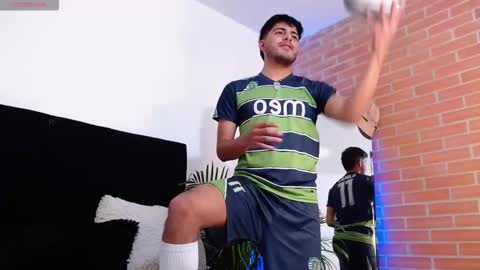 Snapshot of jaiden_thoner chatting on October 30, 4:14 am Jaiden online show from October 30, 4:14 am