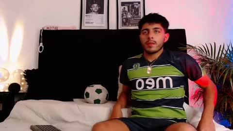 Snapshot of jaiden_thoner chatting on November 20, 5:07 am Jaiden online show from November 20, 5:07 am