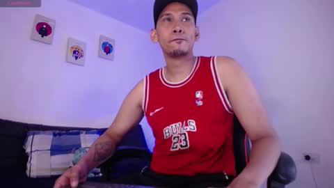 Snapshot of jaison_halls chatting on September 16, 7:31 am JAISON HALLS online show from September 16, 7:31 am