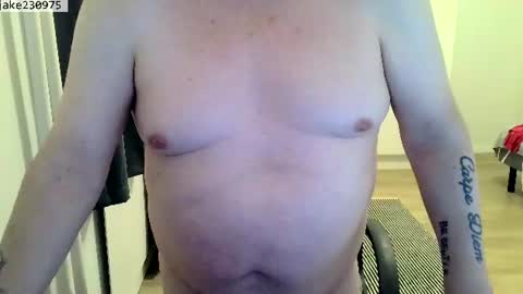 Snapshot of jake230975 chatting on July 5, 7:21 pm Jake2309 online show from July 5, 7:21 pm
