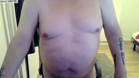 Snapshot of jake230975 chatting on July 11, 7:27 pm Jake2309 online show from July 11, 7:27 pm