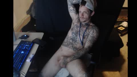 showingitoff online show from November 25, 6:24 am