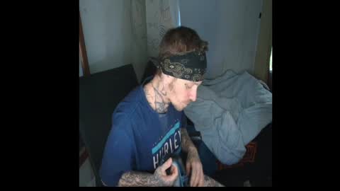 showingitoff online show from March 29, 11:05 pm