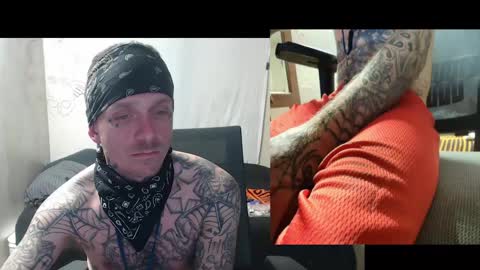 Snapshot of jake265897 chatting on April 30, 6:20 am showingitoff online show from April 30, 6:20 am
