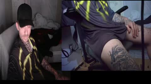 Snapshot of jake265897 chatting on May 16, 5:26 am showingitoff online show from May 16, 5:26 am
