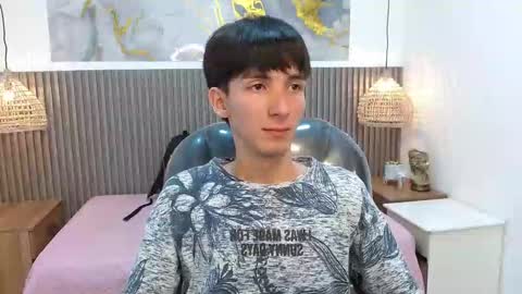 Snapshot of jake_evanss_ chatting on November 18, 1:15 pm JAKE online show from November 18, 1:15 pm