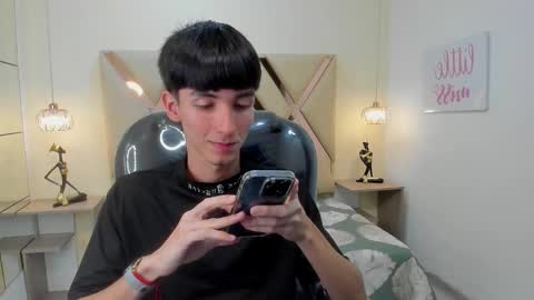 JAKE online show from December 17, 8:04 pm