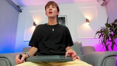 JAKE online show from April 12, 4:50 am