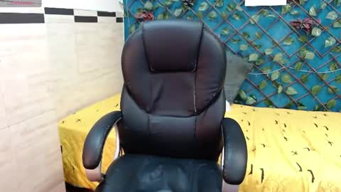 Snapshot of jake_falcon chatting on June 21, 11:46 am jake_falcon online show from June 21, 11:46 am