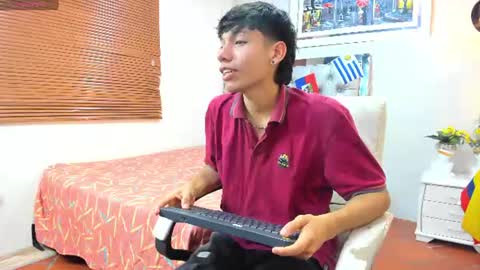 Snapshot of jake_falcon chatting on July 9, 11:47 am jake_falcon online show from July 9, 11:47 am